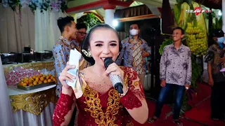 MENDUNG TANPO UDAN | VOC. RISCA GANAS NYA INDONESIA | CAMPURSARI CAHYO MUDHO