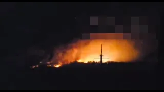 В нічному Луганську горить і детонує склад БК росіян