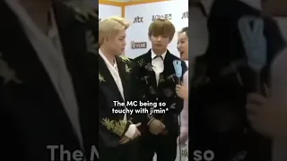 MC being touchy to Jimin 💔🙄 #jikook #bts #rm  #jhope #jungkook #suga #jimin #jin #v #viral #shorts