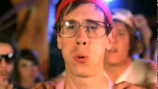 Hellogoodbye - Here (In Your Arms) (Video)