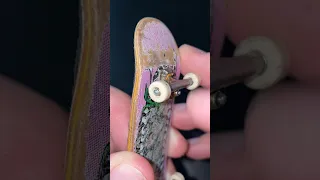 FINGERBOARD HACK! (CLEAN YOUR WHEELS EASILY) 🛹🧼 #shorts
