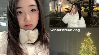 winter break vlog: eating out, hanging out with friends, chicago, watching movies & taking pictures