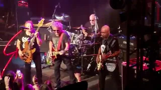 I Can't Drive 55 - Sammy Hagar & The Circle - Troubadour - 2019