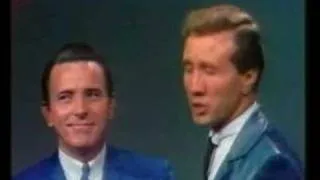 Marty Robbins Sings 'Running Gun.'