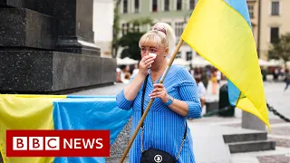 Ukraine marks Independence Day six months into Russian invasion - BBC News