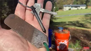 How To Ferro Rod & Flint And Steel Ignite Leaves & Pine Needles... In The Wind!