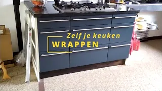 Zelf je keukenkastjes wrappen