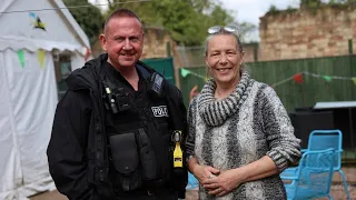 ‘Amazing police’ thanked for wildlife charity support