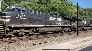 NS intermodal with Two GE loco’s leading