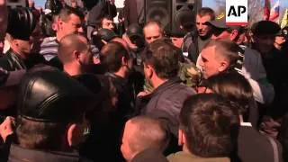 Tension between groups of pro-Russian protesters in eastern city