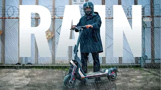 Top 7 Scooters for Riding in the Rain: Only One Has Traction Control!