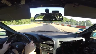 Nurburgring 325i e36 vs Mustang Boss 302 vs M3 e36