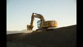 Cat® Next Gen 340 Hydraulic Excavator Walk Around (Global)