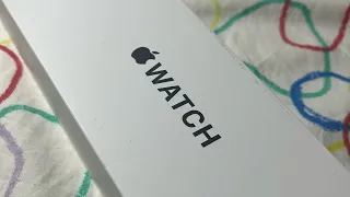 Apple Watch SE 2022 Unboxing