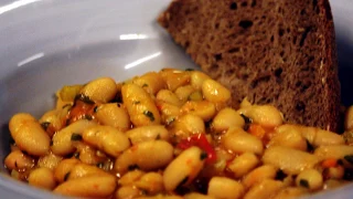 Fagioli in umido - ricetta semplice e veloce - cucina vegetariana