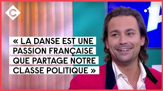 L'ABC - De la danse, des porte-drapeaux, du béton et des nouvelles de Macron - C à vous - 12/11/2021