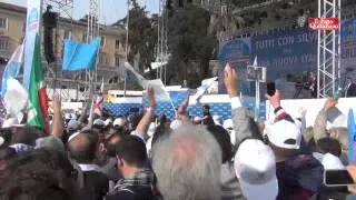 Roma, Berlusconi a piazza del Popolo (23/03/2013)