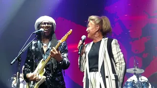 Salle Pleyel, Paris | 4.7.2018 | 04 | Nile Rodgers & CHIC: Spacer (feat. Sheila)