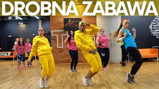 DROBNA ZABAWA - Magiera ft. Sobel | DANZEE.pl | Zumba Choreography | Kasia Gnich & Stefan Jakóbczyk