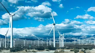 PALM SPRINGS WINDMILLS | DRIVING ON INTERSTATE 10 | FAMILY ROAD TRIP