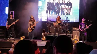 Rick Springfield's "Jessie's Girl" Cover Live By Alter Ego! #jessie'sgirl #alterego #rickspringfield