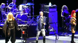 The B-52's - Strobe Light (You Tube Theater, Los Angeles CA 11/4/22)