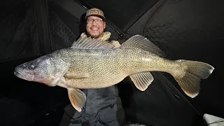 FIRST ICE Fishing for MONSTER Walleyes! (Underwater Footage)