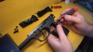 Инструкция по разборке пневматического пистолета Beretta M-92 от WE