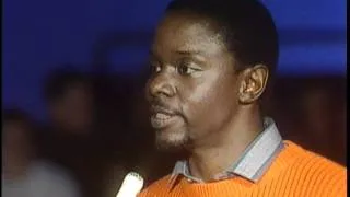 Dick Clark Interviews Philip Bailey - American Bandstand 1985