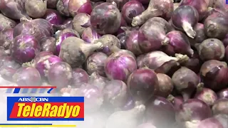 Presyo ng sibuyas patuloy ang pagbaba sa ilang palengke | TELERADYO BALITA (5 Jan 2023)