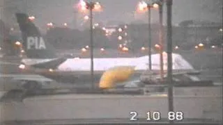 PIA Boeing 747 Takeoff from London-Heathrow Airport in 1988