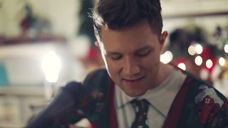 Rockin' Around The Christmas Tree (Acoustic) - Adam Christopher