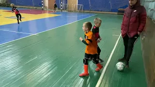 Майстер М‘яча 2014(Дніпро)-2:1-Парус УФК