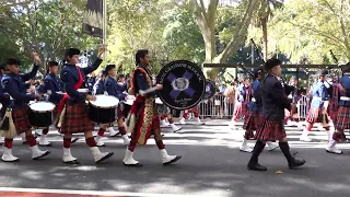 KNOX GRAMMAR SCHOOL PIPES AND DRUMS ANZAC DAY MARCH 2024.