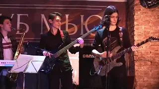 Валера Кузин и A-MARULA - Казанова - Live in МЬЮЗ 6.05.2018