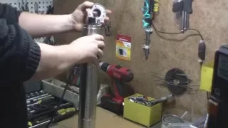 Разбираем шнековый насос часть 1...   (dismantle the screw pump Part 1)