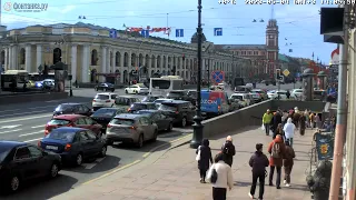 Военная техника в центре Санкт-Петербурга прошла колонной по Невскому на репетицию парада Победы