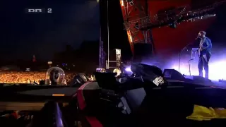 Coldplay - Viva la vida  (Roskilde Festival 2009) (High Quality video) (HD)