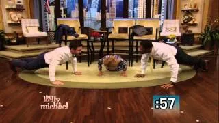 Push-Up Competition Between Stephen Amell and Kelly and Michael