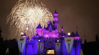 Disneyland theme parks closed due to coronavirus