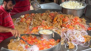 Scrambled Eggs Cooking Skills | Indian Street Food in Pakistan | Egg Anda Bhurji Street Food Karachi