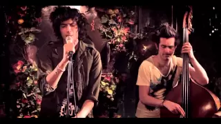 Julian Perretta - Stitch Me Up (acoustic)