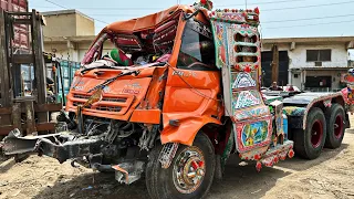 Hino Truck Heavy Accident Cabin Change and Restoration in local Workshop | #Discover Manufacturing