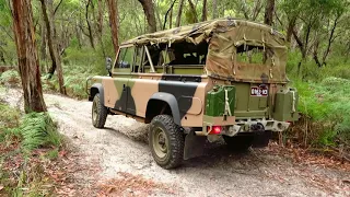 Land Rover Perentie VS Hilux 4x4