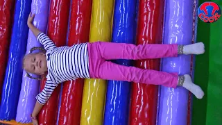 Ярослава в Развлекательном Центре для детей / play time at the indoor playground