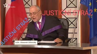 Soudce Alexandr a jeho justiční stráž