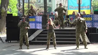 "Я не втомився! Сили я маю!", Україна, Одеса травень 2023 / Ukraine, Odesa City Garden, May 2023