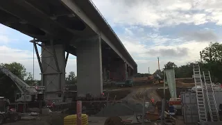 Arbeiten unter der Salzbachtalbrücke gehen voran