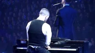 Art on ice 2014: Hurts - "The Water"