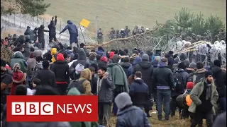 Migrant crisis deepens as Poland blames Russia for thousands on its border - BBC News